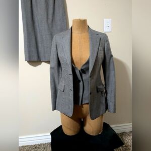 Cricketeer women's 3 piece skirt/suit